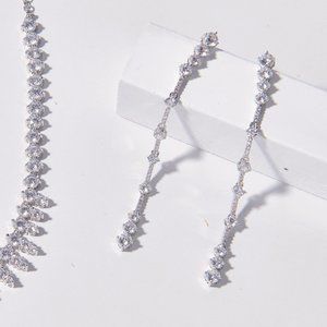 💎Elegant Cubic Zirconia Drop Earrings